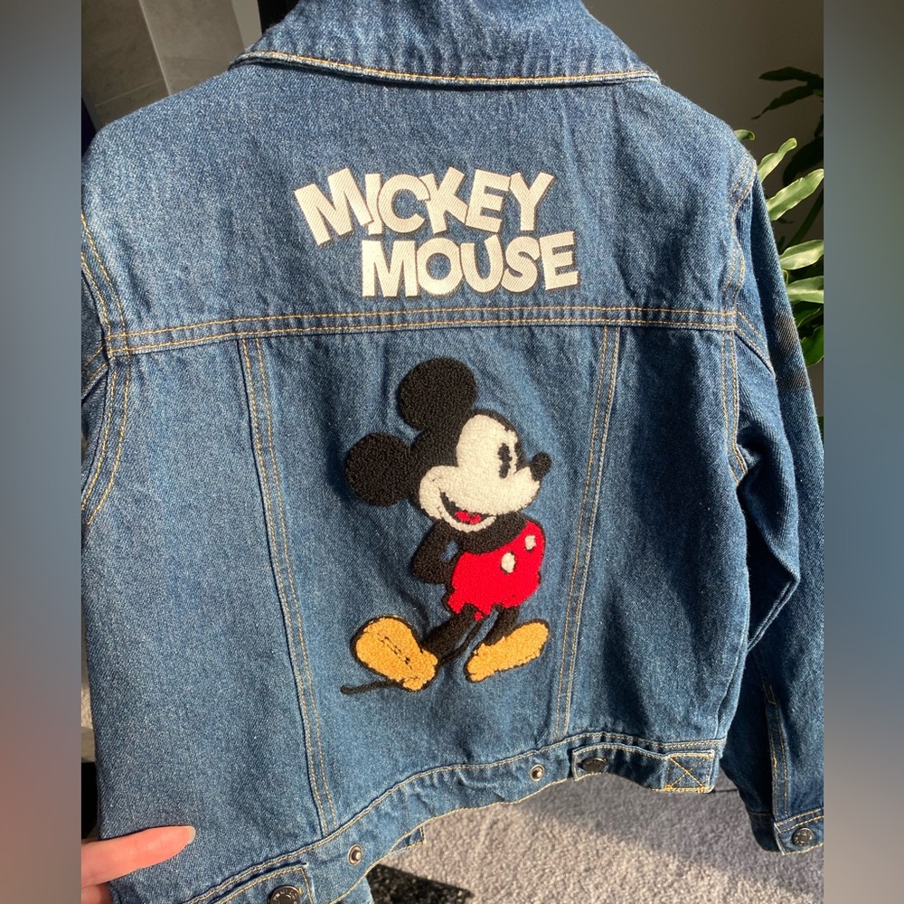 NWOT Mickey Mouse Jean jacket, Sz S